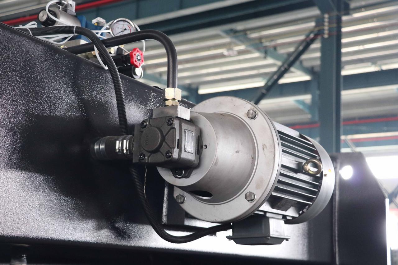Cnc Peiriant Brake Wasg Hydrolig Plygu Servo Electric Press Brake 40T